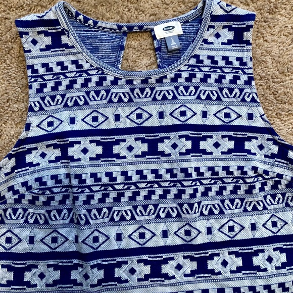 Knitted Aztec Tank - Picture 3 of 3